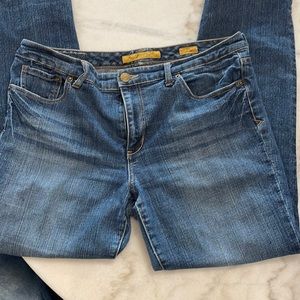 Seven designer jeans. Straight cut